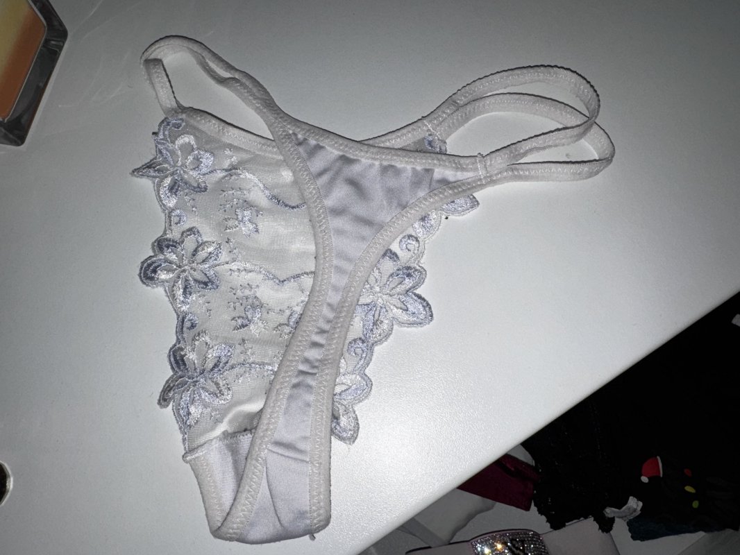 kalhotky, ponožky, podprsenky_1